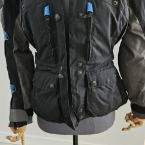 BMW Motorrad  GS Dry Jacket & Pants Size: 36 w/ Pads - RARE engineering Germany - Picture 8 of 8